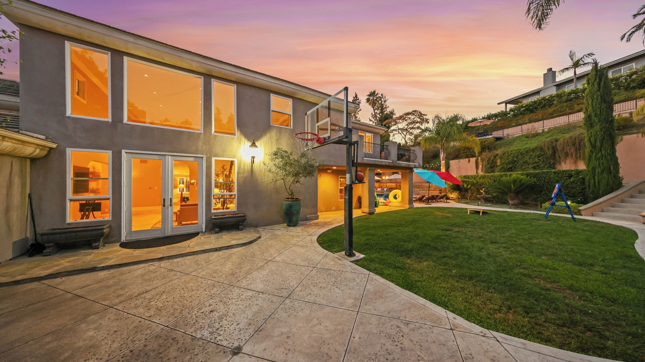 Photo of Outdoor in Cowan Heights