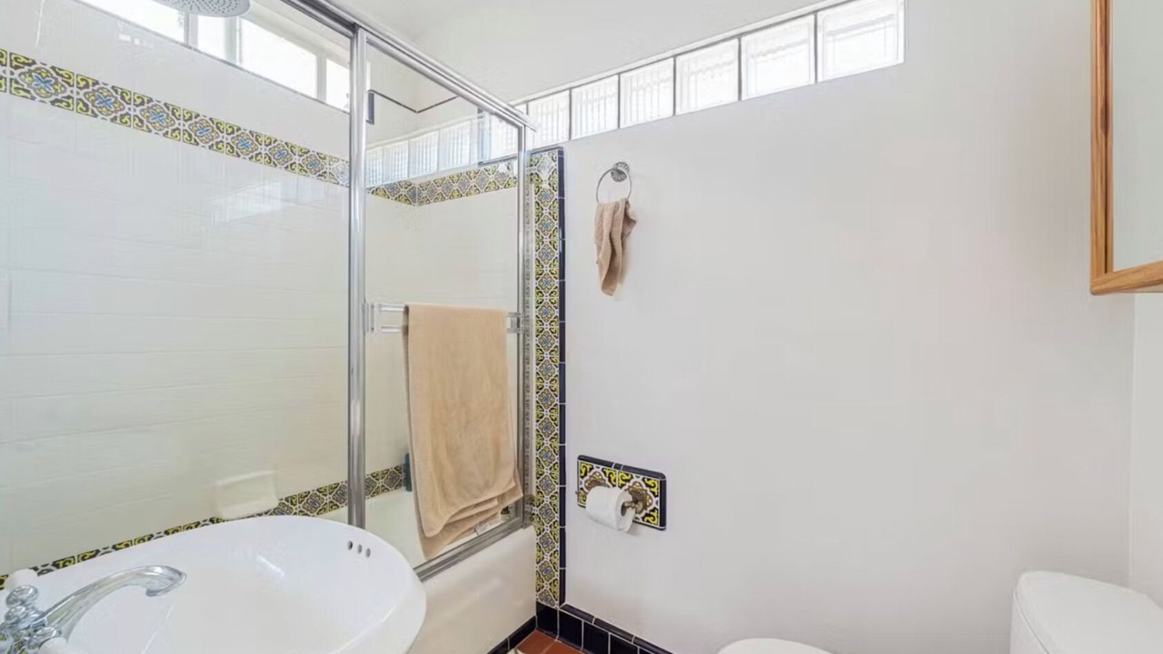 Photo of Bathroom in Ocean Park