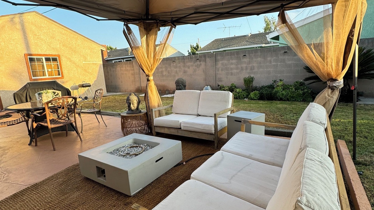 Photo of Patio Balcony in Northwest Anaheim