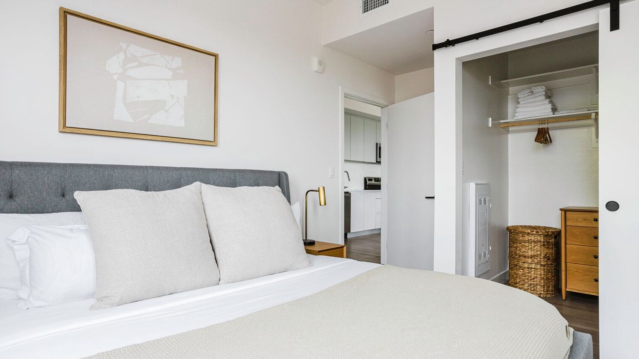Photo of Bedroom in East Pasadena