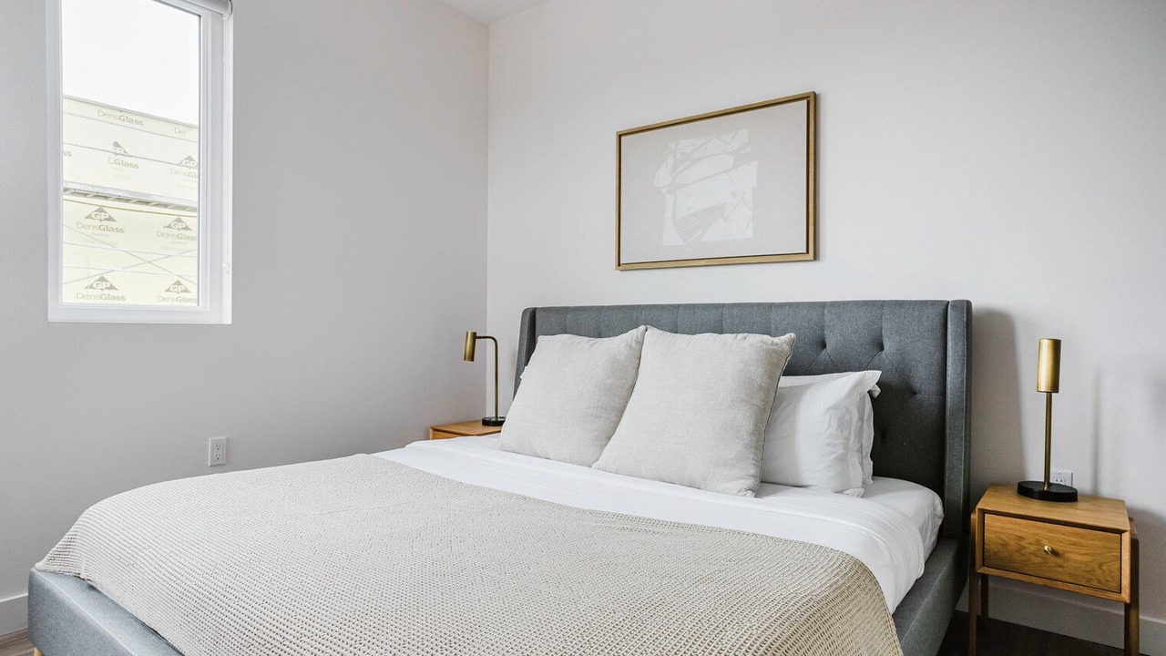 Photo of Bedroom in East Pasadena