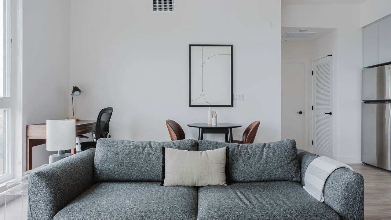 Photo of Livingroom in East Pasadena
