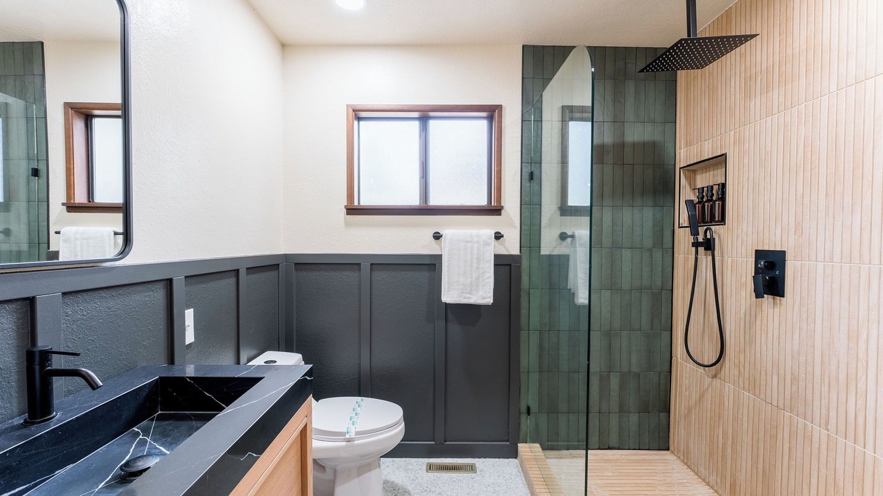 Photo of Bathroom in Whispering Forest
