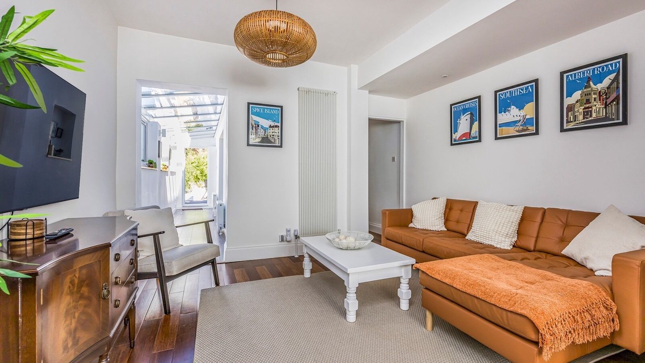 Photo of Livingroom in Southsea