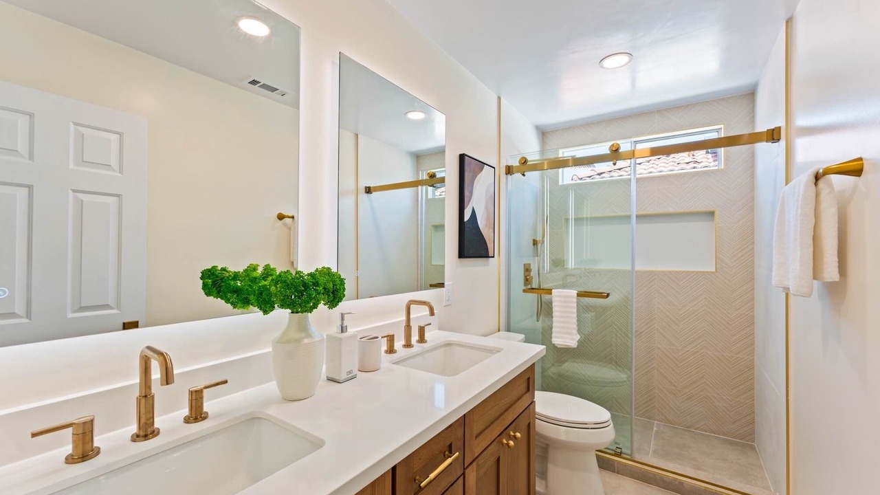 Photo of Bathroom in Tustin