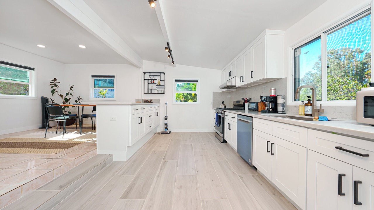 Photo of Kitchen in South San Gabriel