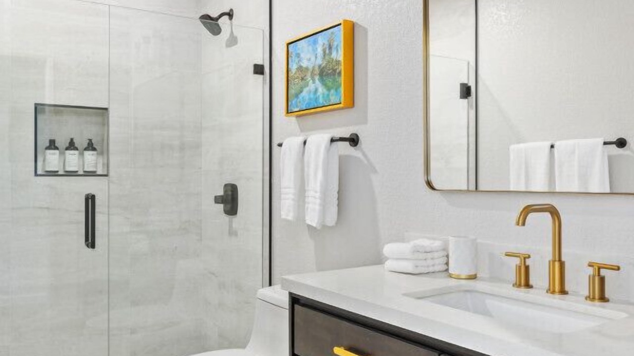 Photo of Bathroom in Sonora Sunrise