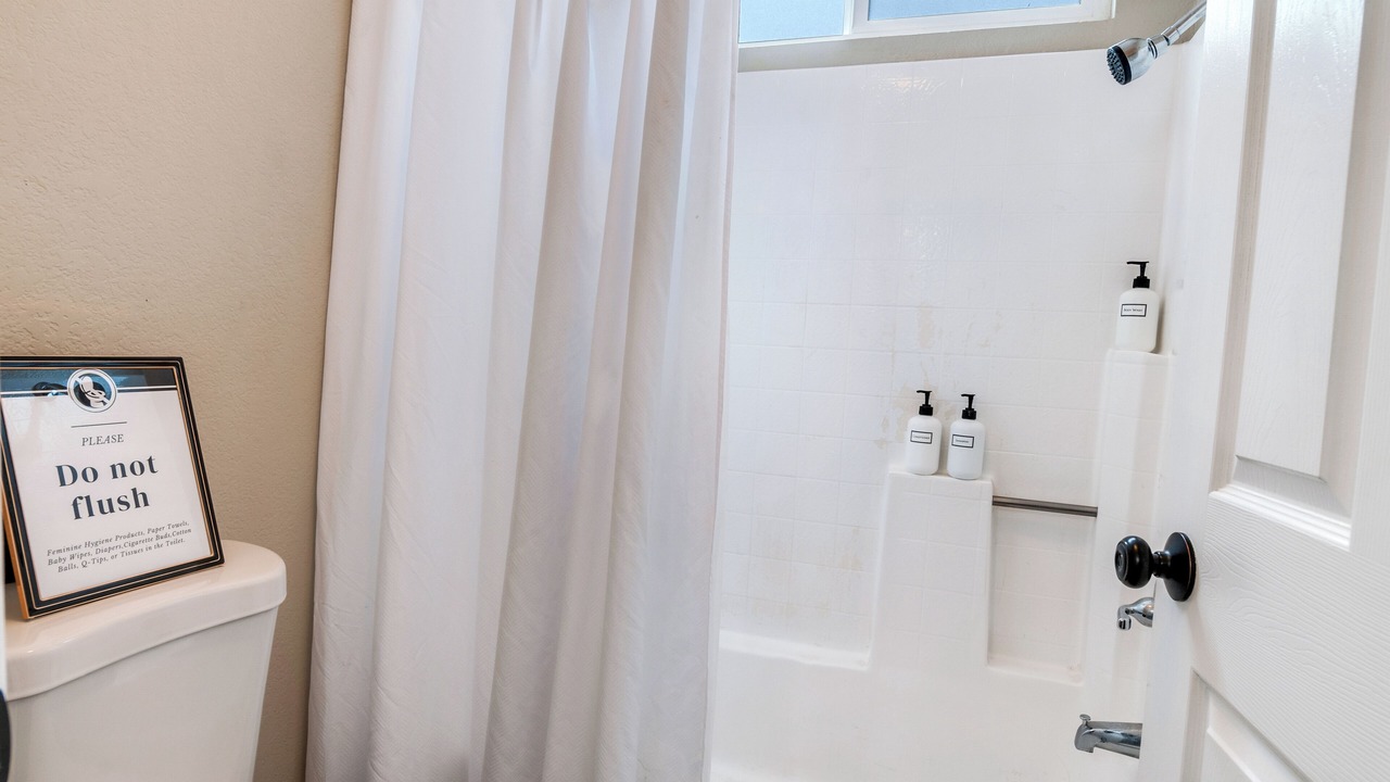 Photo of Bathroom in Moreno Valley