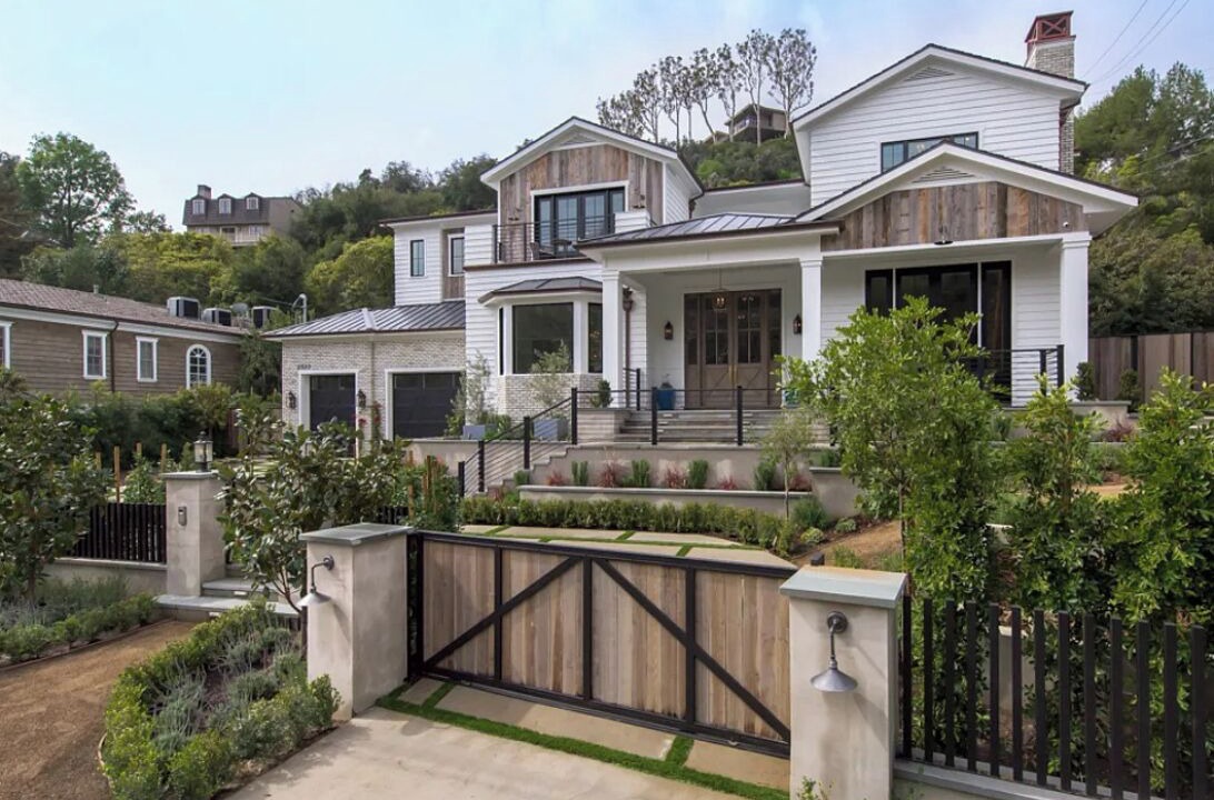 Photo of Outdoor in Brentwood