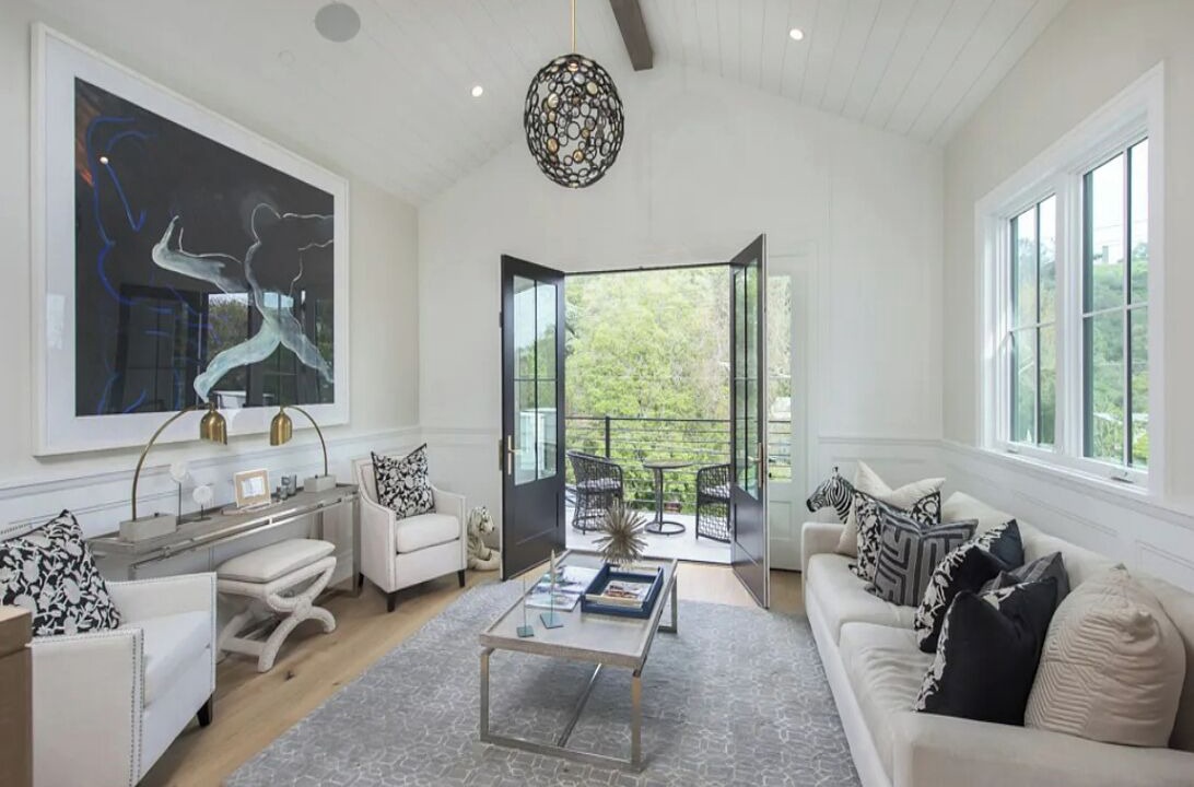 Photo of Livingroom in Brentwood
