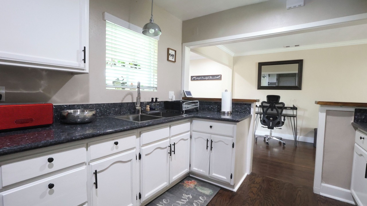Photo of Kitchen in Los Angeles