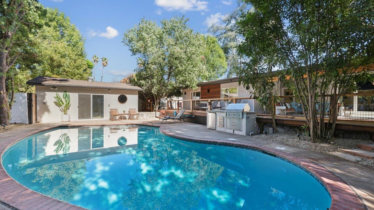 Photo of Outdoor in West Hills