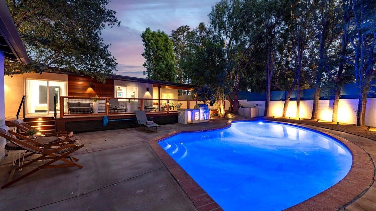 Photo of Outdoor in West Hills