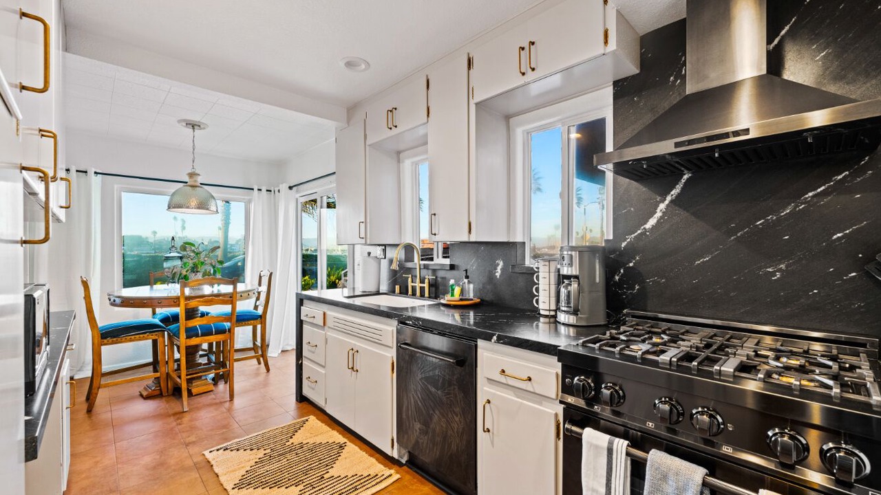 Photo of Kitchen in Hollywood