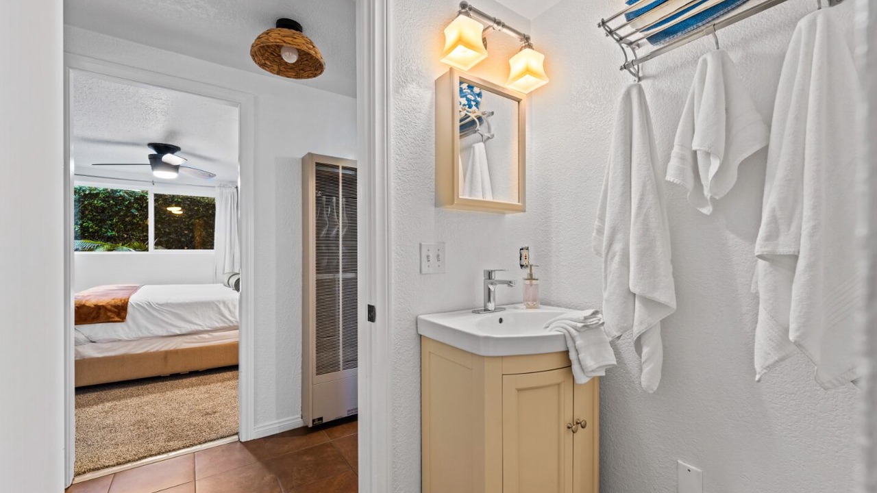 Photo of Bathroom in Hollywood