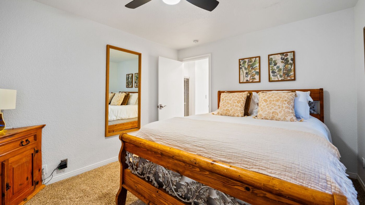 Photo of Bedroom in Hollywood
