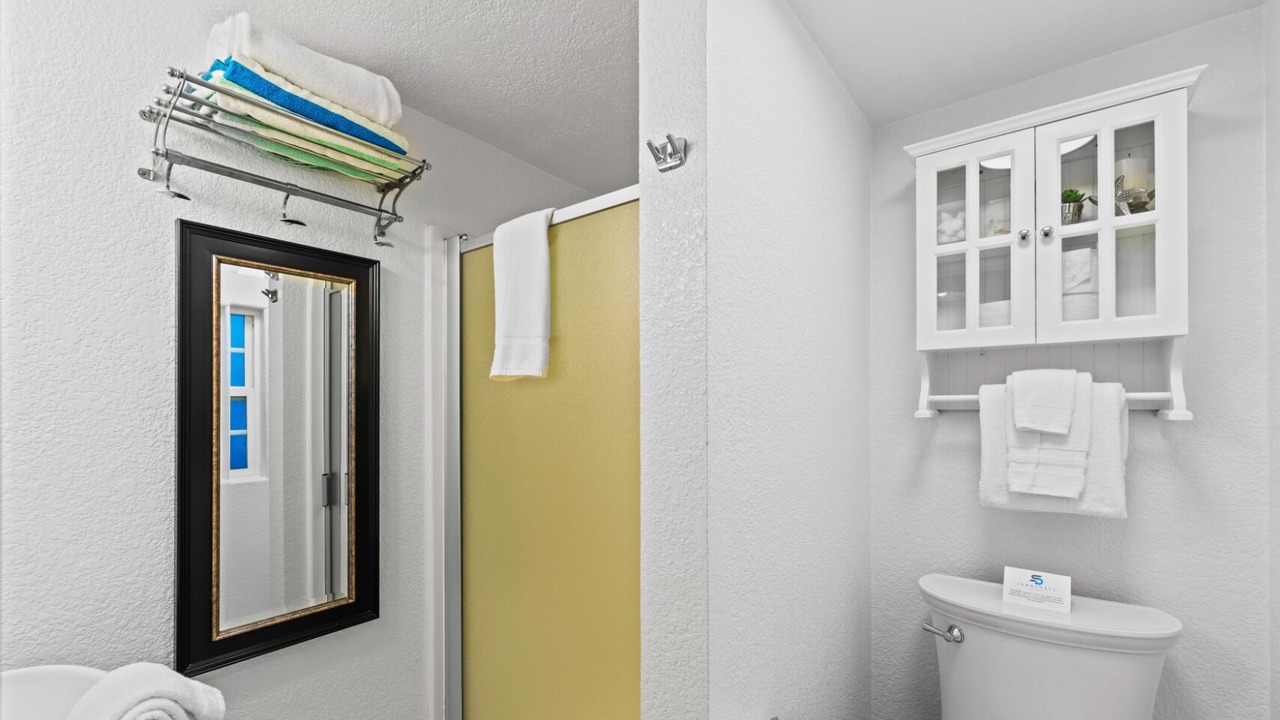 Photo of Bathroom in Hollywood