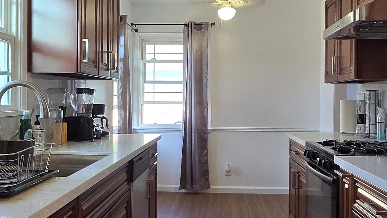 Photo of Kitchen in Midway City