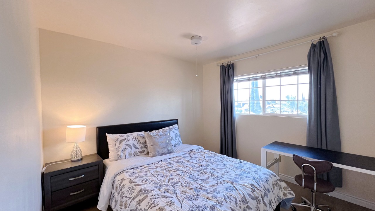 Photo of Bedroom in Azusa