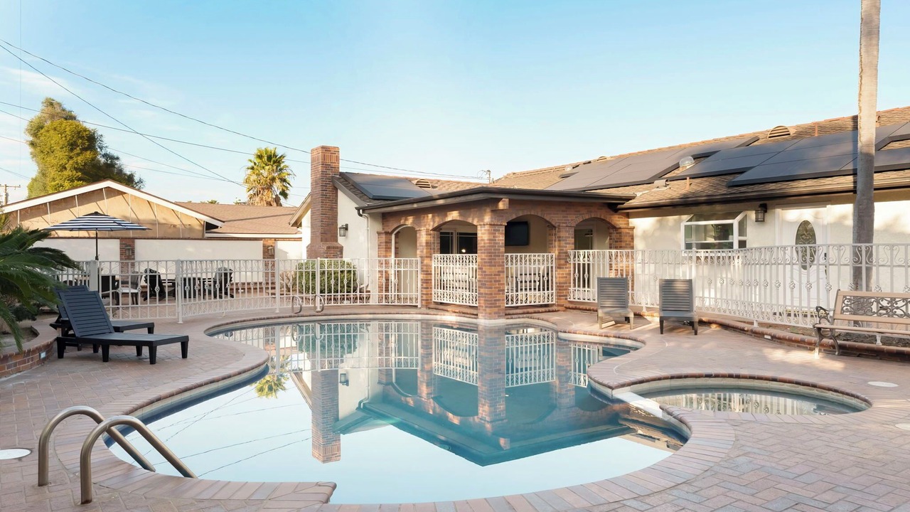 Photo of Outdoor in Northwest Anaheim