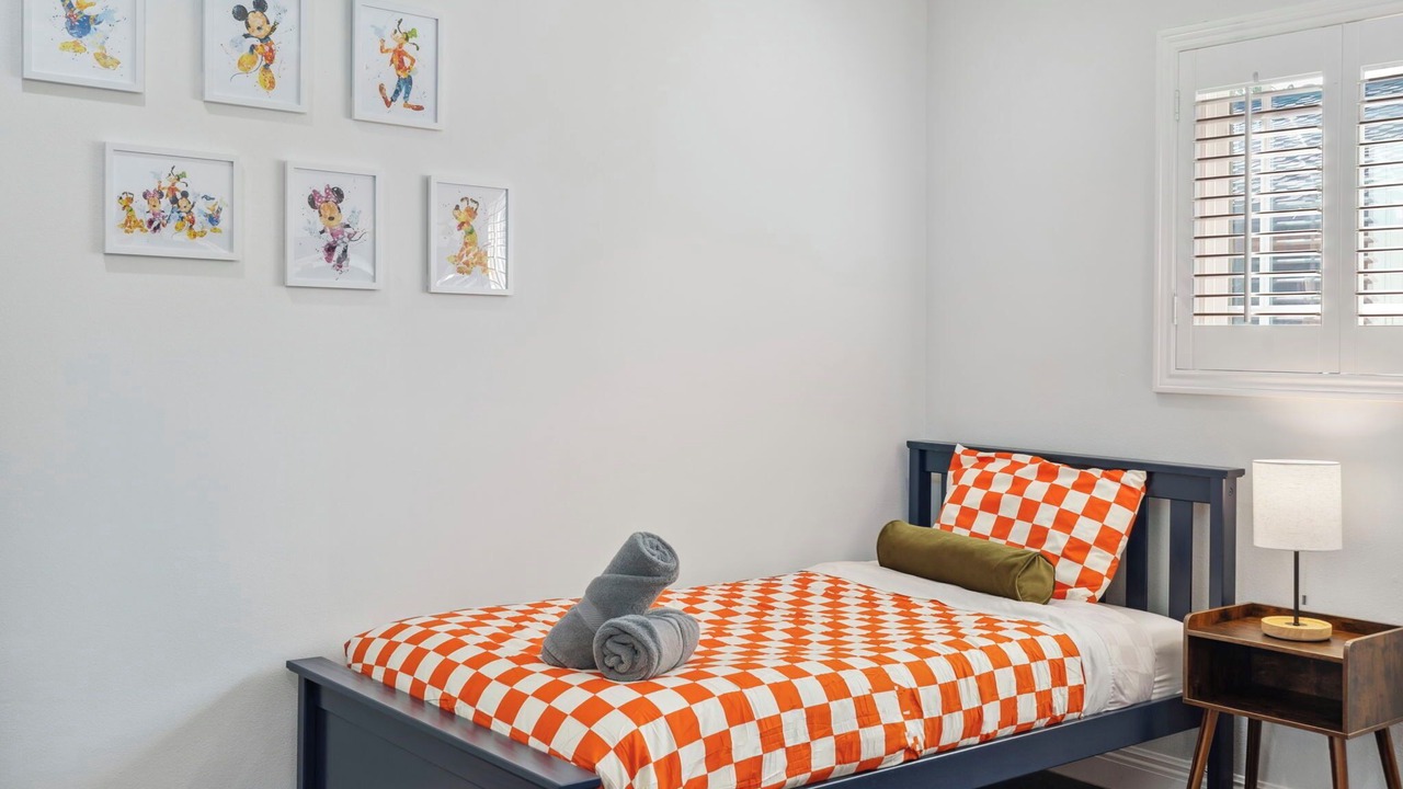 Photo of Bedroom in Northwest Anaheim