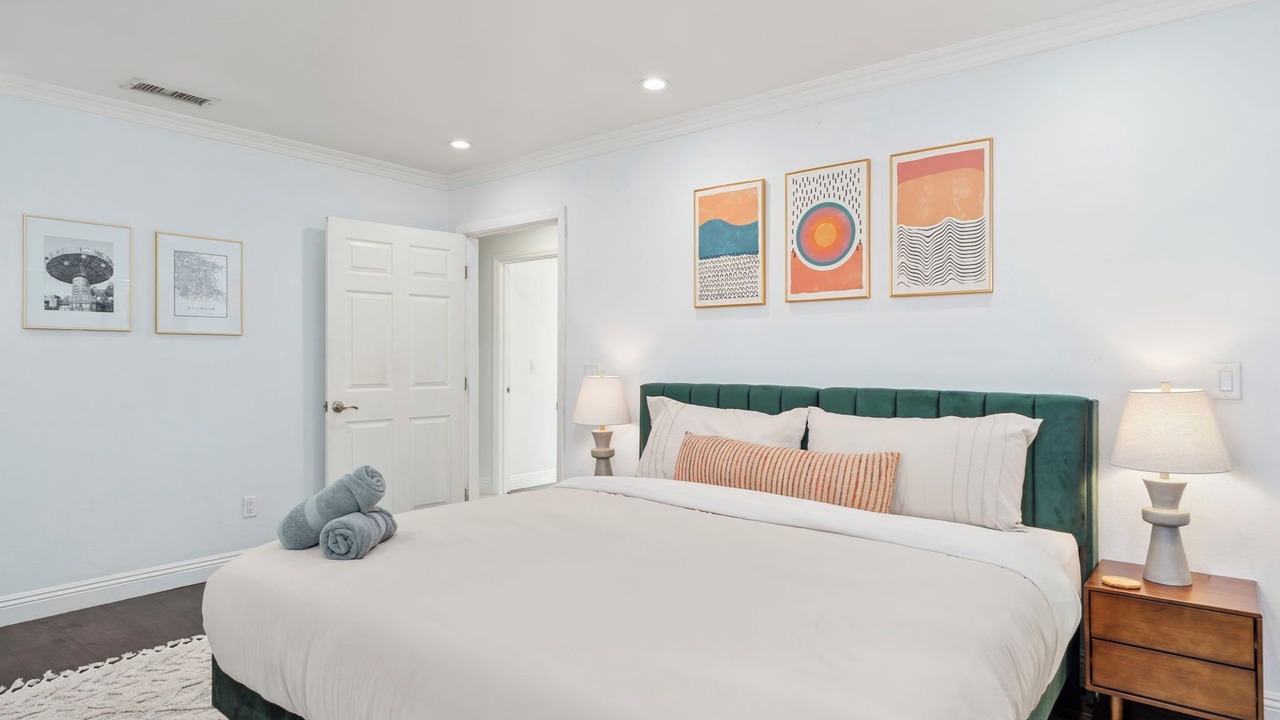 Photo of Bedroom in Northwest Anaheim