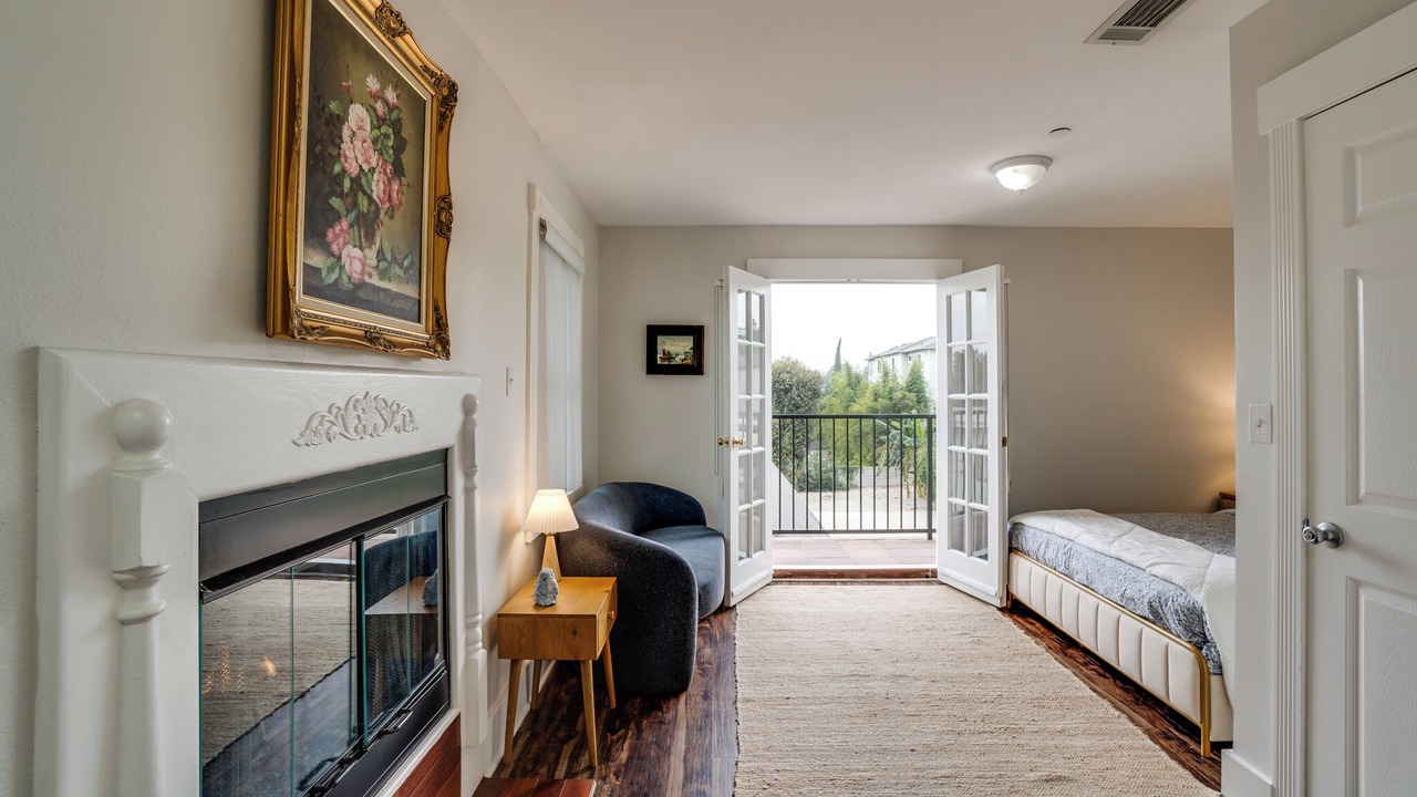 Photo of Bedroom in North Central