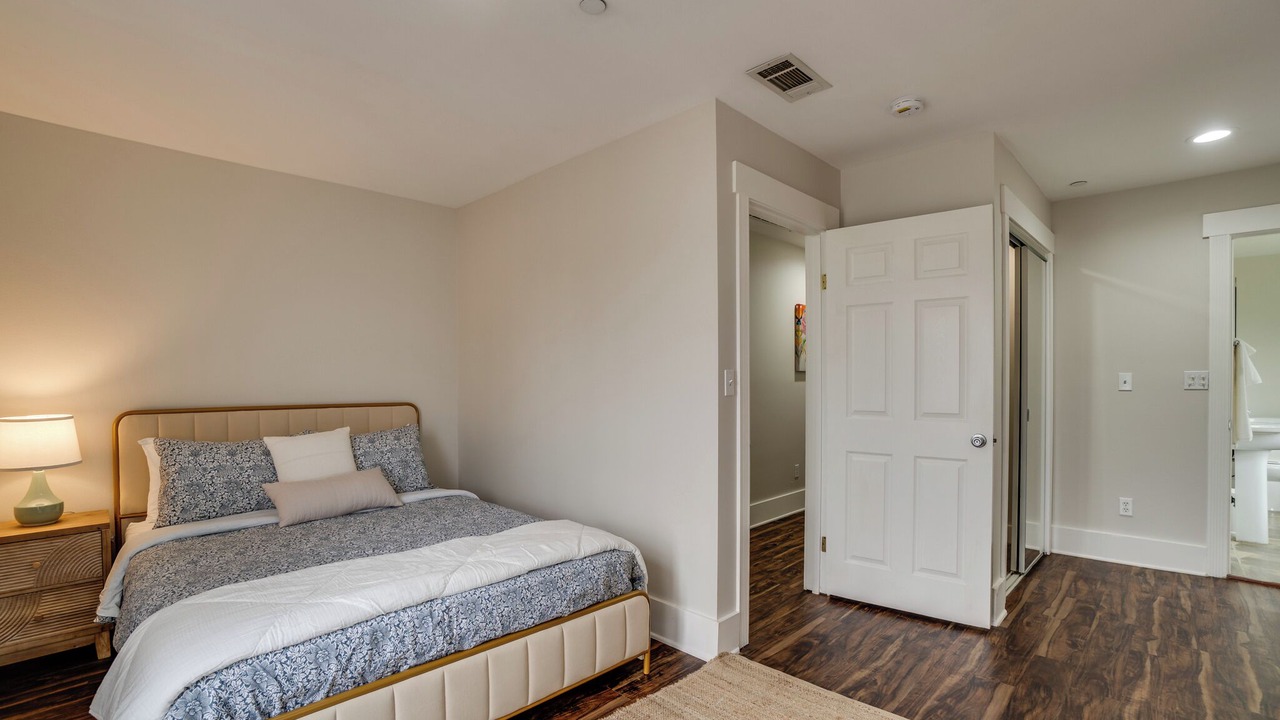 Photo of Bedroom in North Central