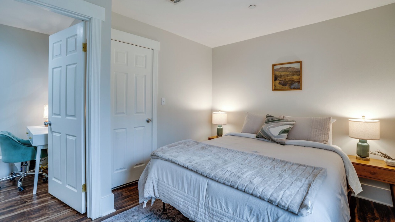 Photo of Bedroom in North Central