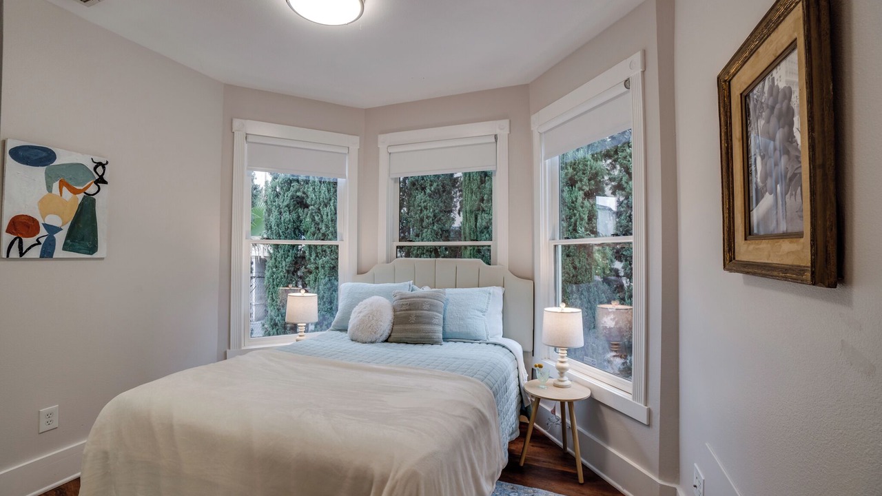 Photo of Bedroom in North Central