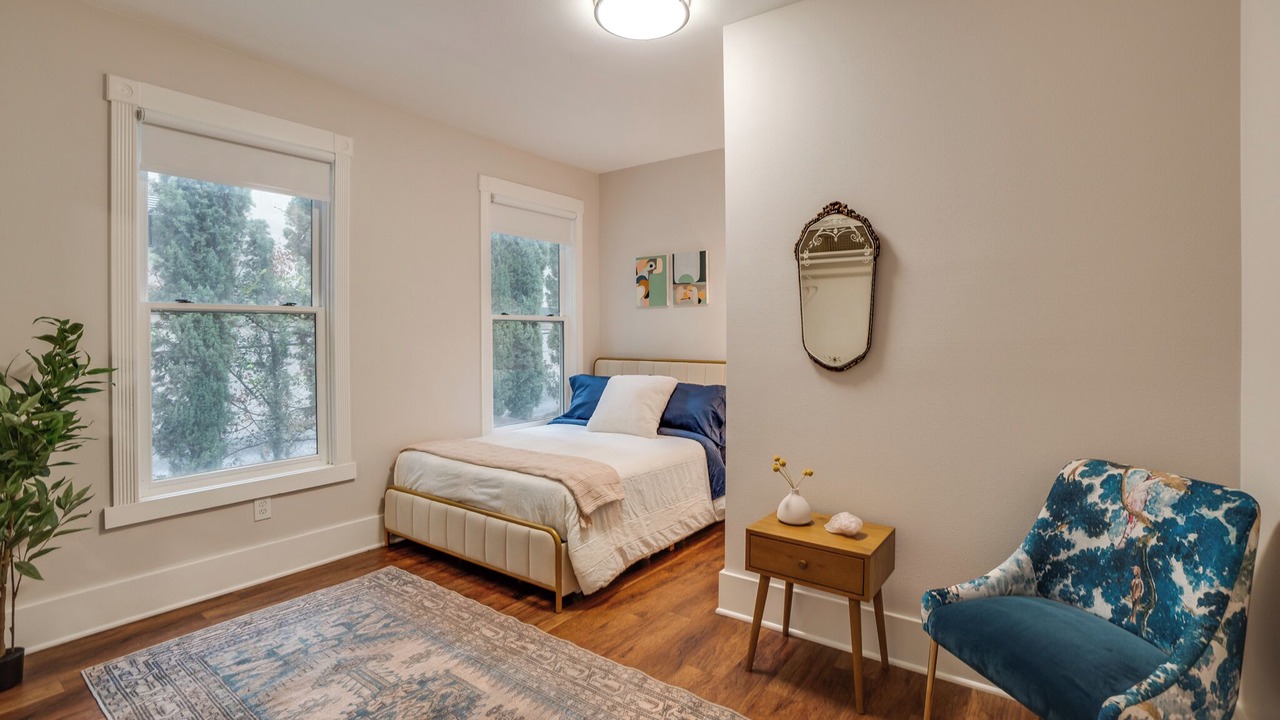 Photo of Bedroom in North Central