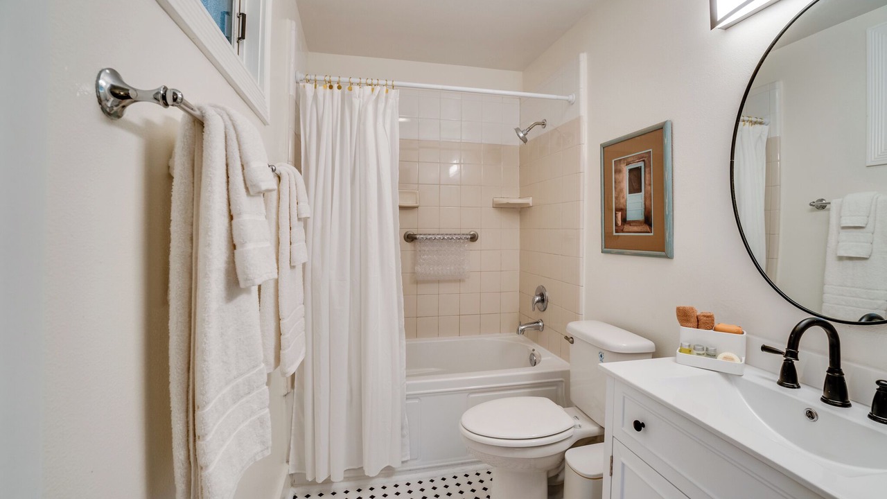 Photo of Bathroom in North Central