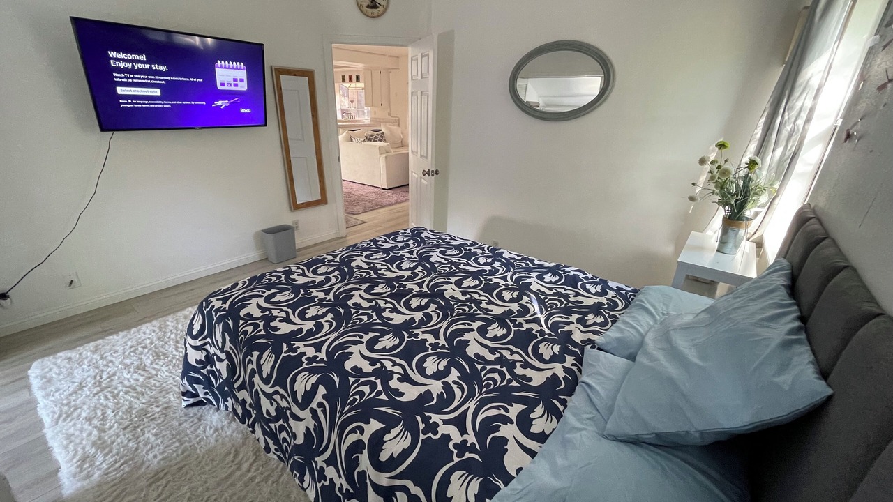 Photo of Bedroom in Monterey Park