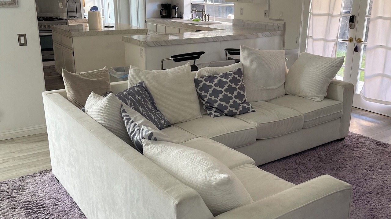 Photo of Livingroom in Monterey Park
