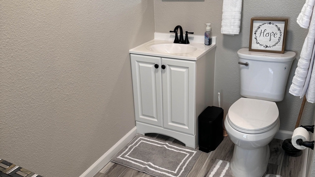 Photo of Bathroom in Wildomar