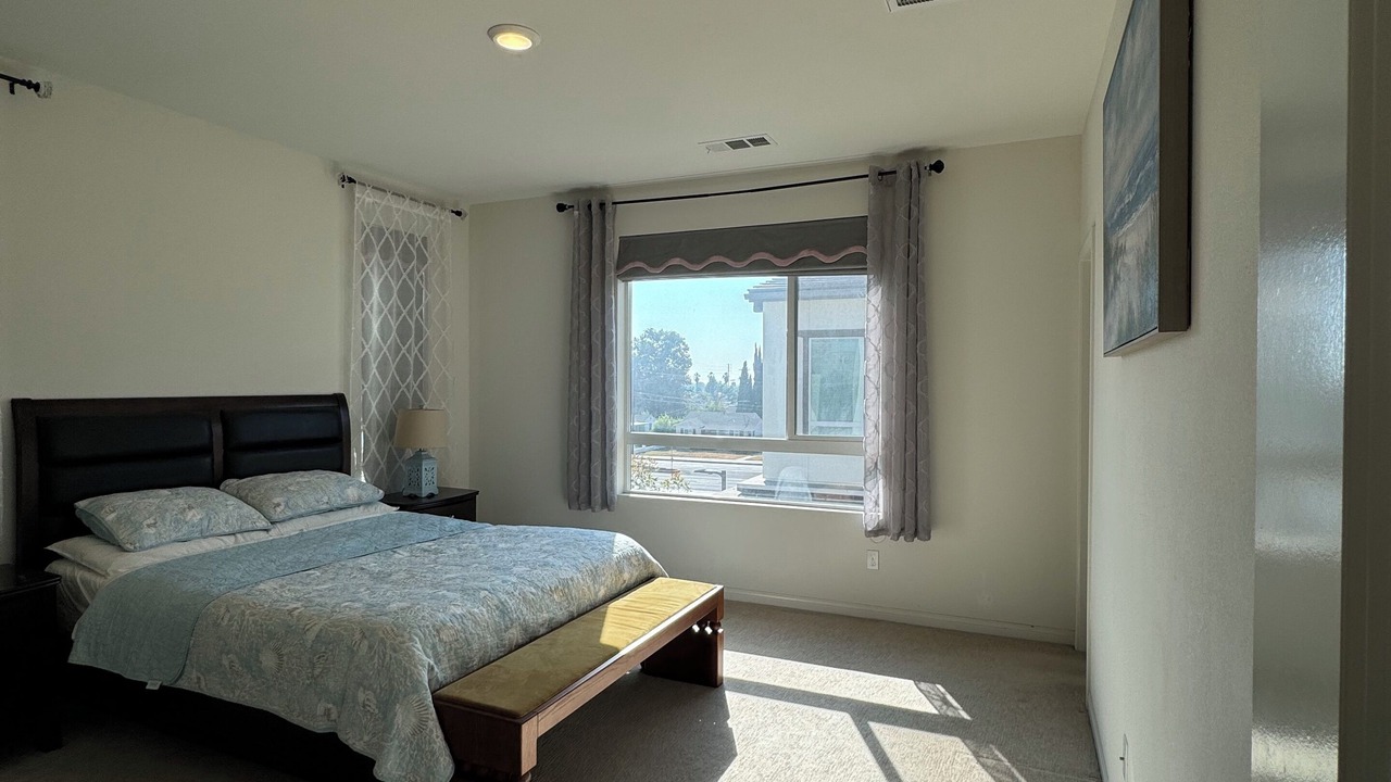 Photo of Bedroom in Covina