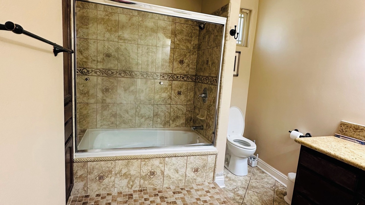 Photo of Bathroom in Park Mesa Heights