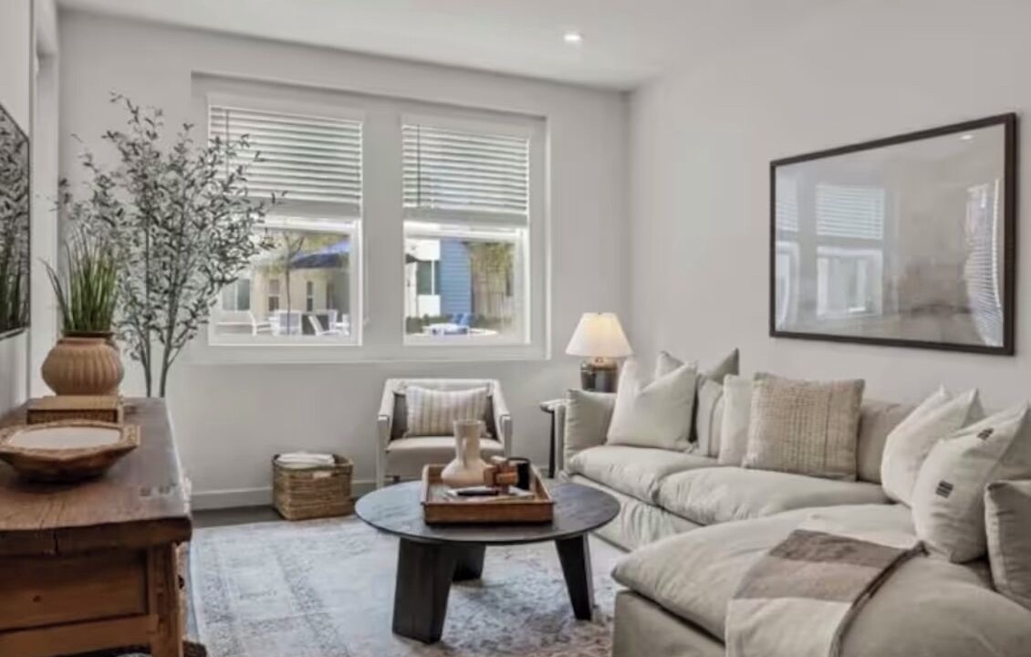 Photo of Livingroom in Rancho Cucamonga