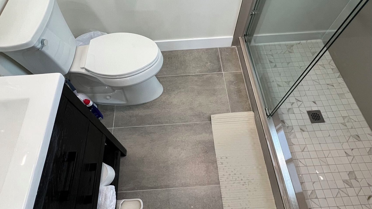 Photo of Bathroom in Baldwin Park