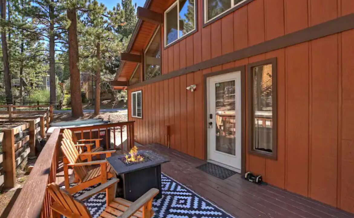 Photo of Patio Balcony in Moonridge