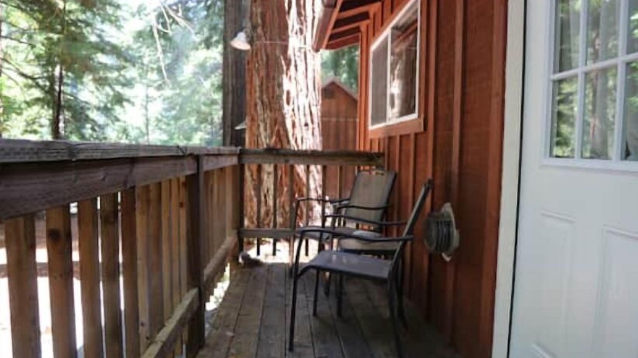 Photo of Patio Balcony in Garberville