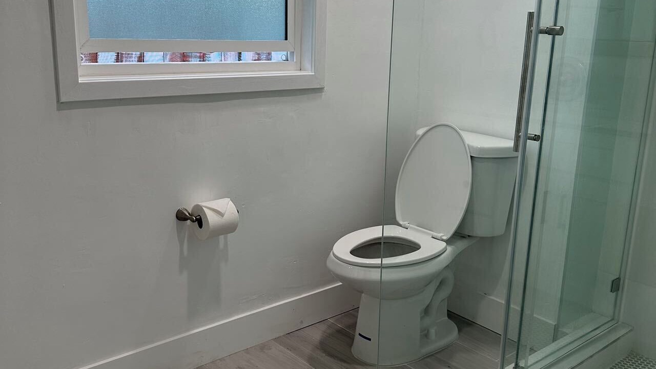 Photo of Bathroom in Baldwin Park