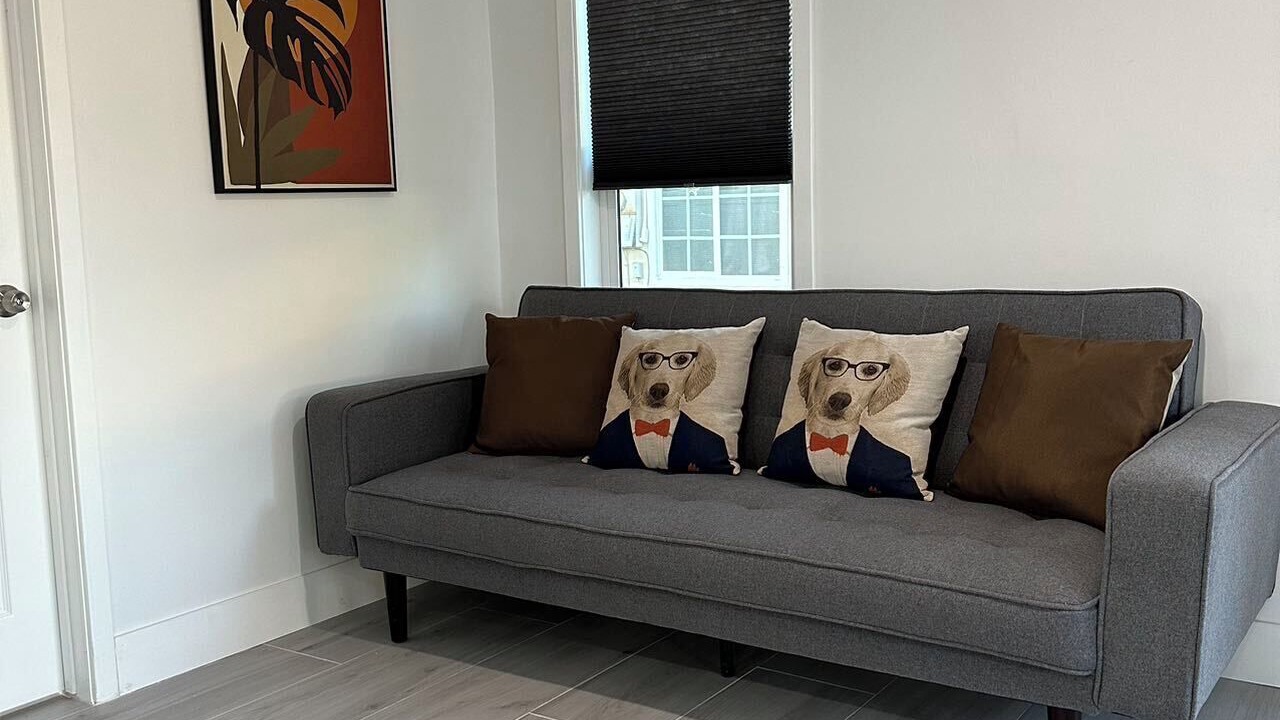 Photo of Livingroom in Baldwin Park
