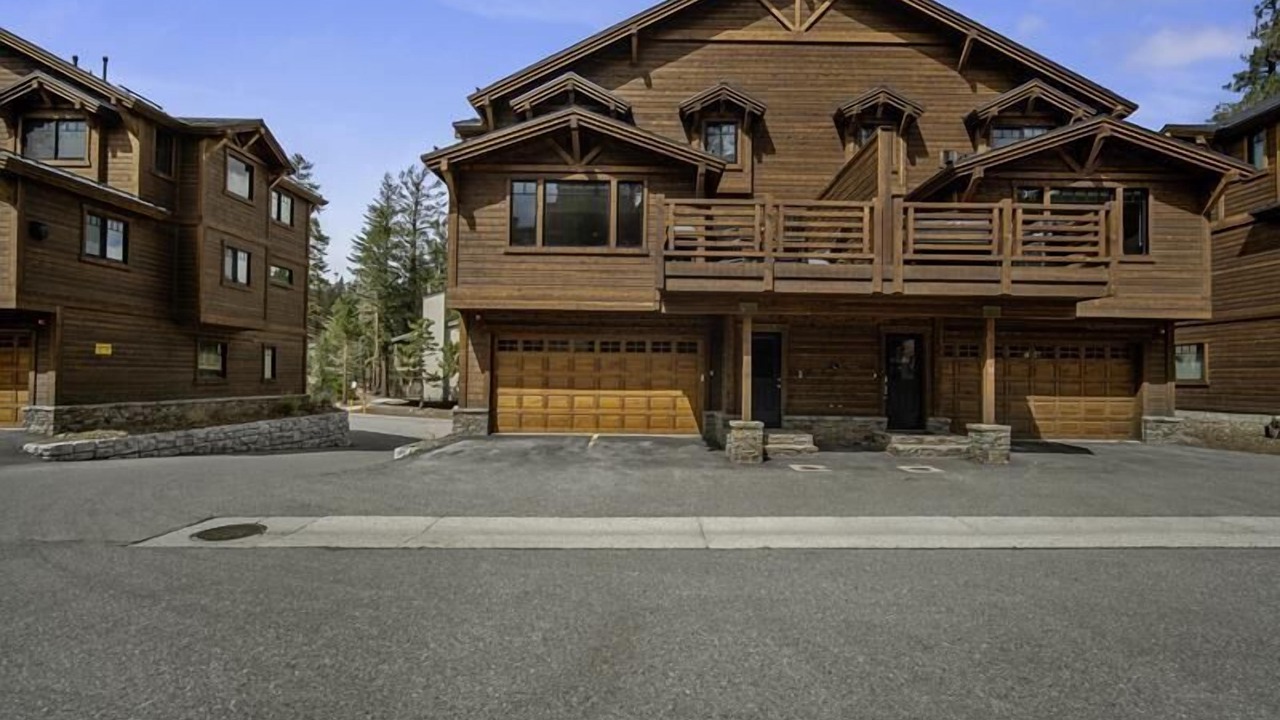 Photo of Others in Mammoth Lakes