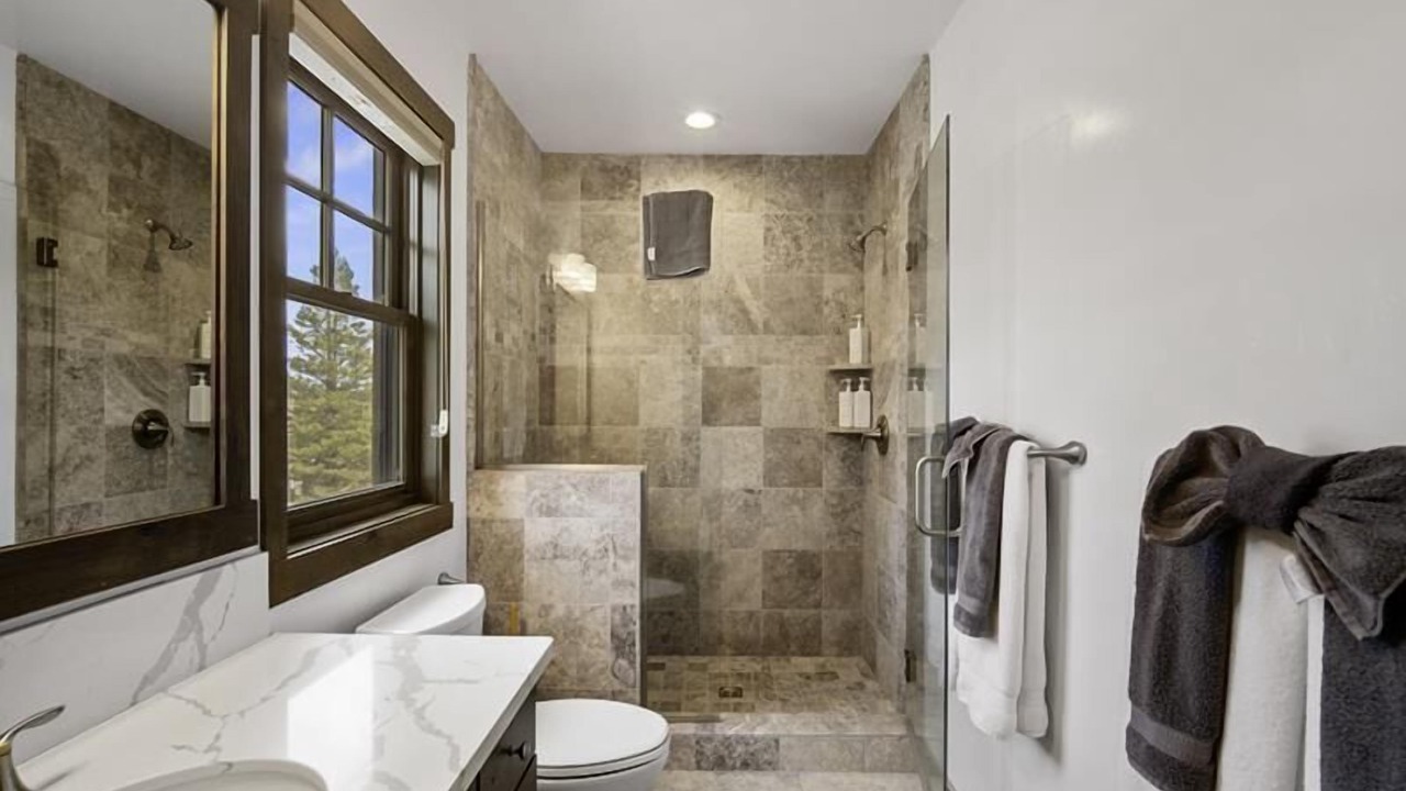 Photo of Bathroom in Mammoth Lakes