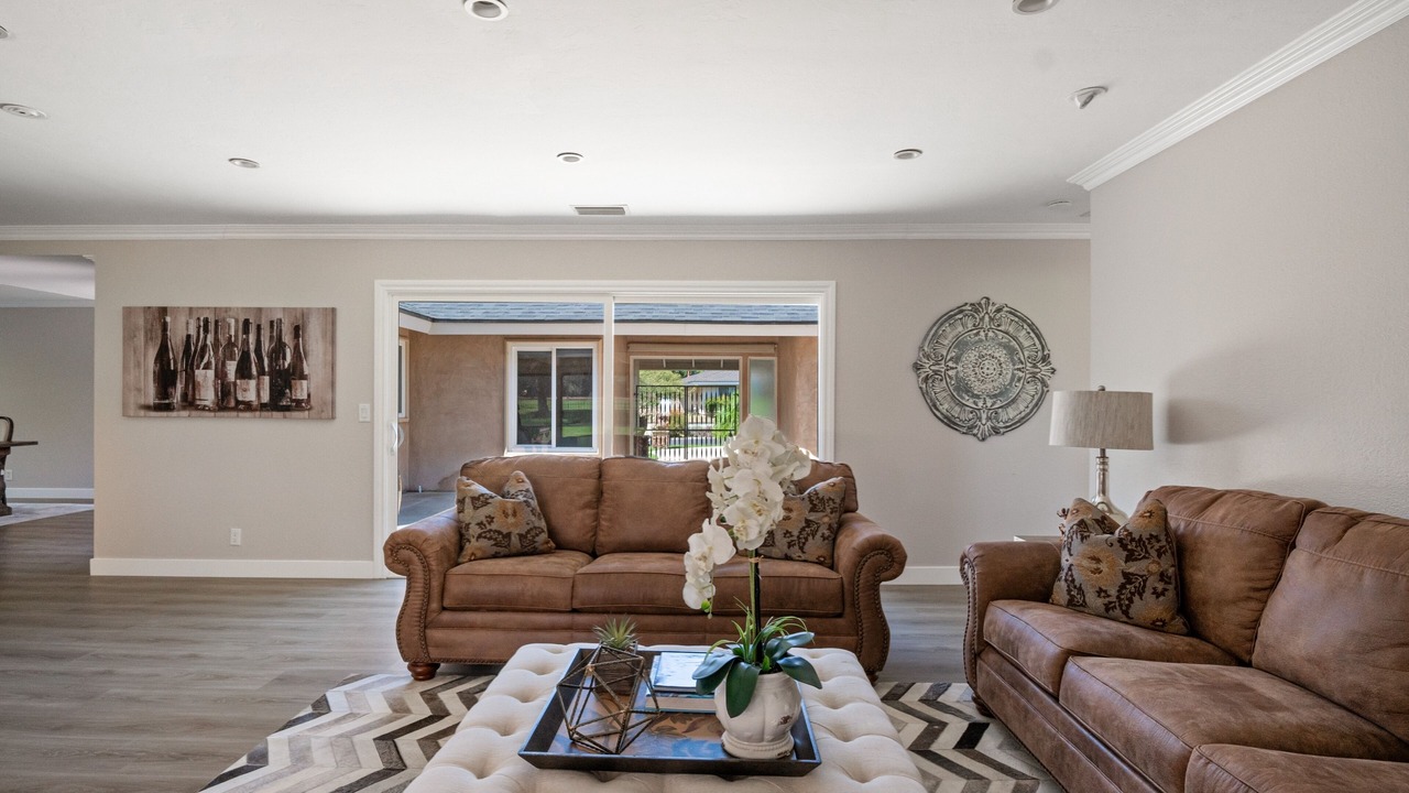 Photo of Livingroom in Yorba Linda