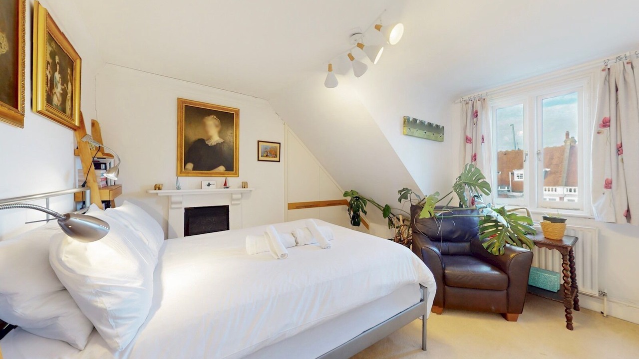 Photo of Bedroom in Frognal and Fitzjohns