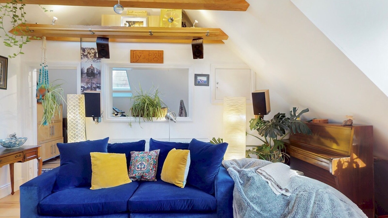 Photo of Livingroom in Frognal and Fitzjohns