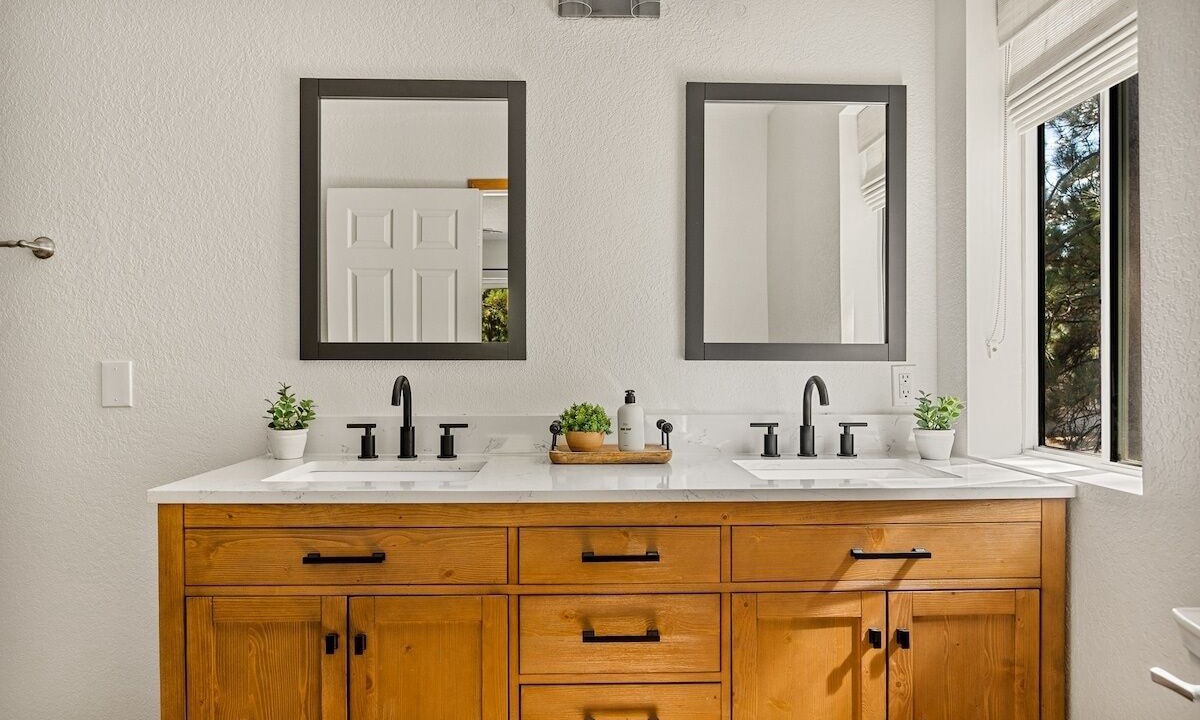Photo of Bathroom in Eagle Mountain Estates