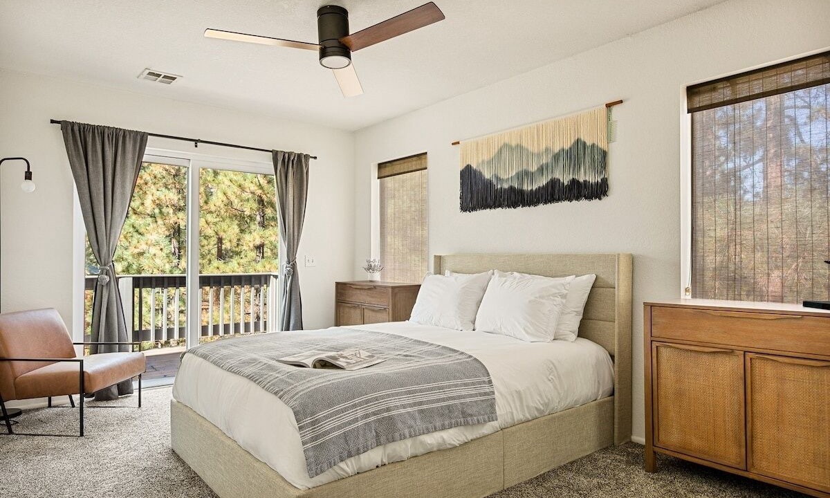 Photo of Bedroom in Eagle Mountain Estates